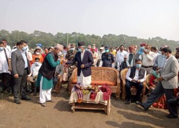 प्रधानमन्त्री देउवा टीकापुरमा, बाढी प्रभावितलाइ राहत दिने आस्वासन