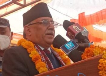 सुकुम्बासी र अव्यवस्थित बसोवासीलाइ लालपुर्जा दिन्छाै : प्रचण्ड