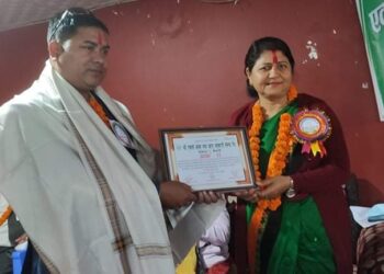 एकता बचत तथा ऋण सहकारीकाे वार्षिक साधारणमा सहकारीका संस्थापक अध्यक्ष बुढा सम्मानित