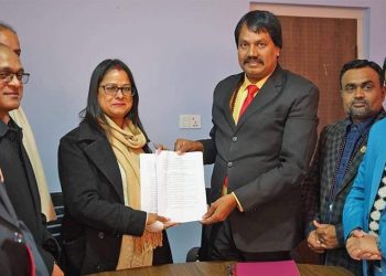 नागरिक उन्मुक्ति पार्टी र जनमत पार्टीकाे तालमेलमा १२ बुदे सहमतिमा हस्ताक्षर