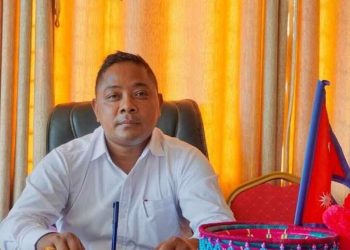 विभिन्न माग लिएर नगर प्रमुख थारु सहित नगरपालिकाकाे टीम काठमाडौंमा