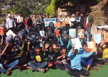 हेमा श्री फाउन्डेसन नेपाल गौरीगंगा द्वारा शैक्षिक सामग्री वितरण