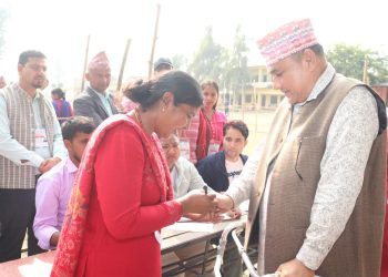 मुख्यमन्त्री शाहले प्रतिनिधि सभाको निर्वाचनमा गरे मतदान