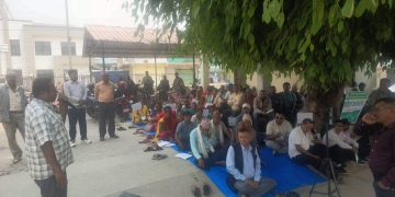 सुदूरपश्चिममा दिगो वन व्यवस्थापनमा नहुँदा , समाधान खोज्दै उपभोक्ता सडकमा