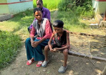 उपचार नपाएर छटपटाउँदै १७ वर्षीय सुरज, आमाको एउटै चाहना–छोरा बचोस्