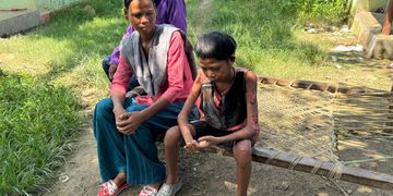 उपचार नपाएर छटपटाउँदै १७ वर्षीय सुरज, आमाको एउटै चाहना–छोरा बचोस्