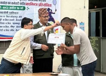 ब्याडमिन्टन प्रतियोगितामा डिभिजन वन कार्यालय पहलमानपुर प्रथम